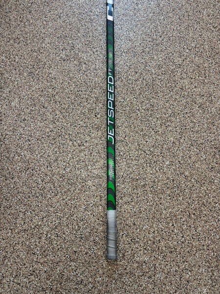 Junior CCM Left Handed P29 40 Flex JetSpeed FT5 Pro Hockey Stick - 51” shaft length