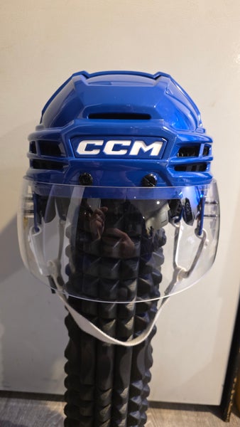 CCM super tacks X helmet