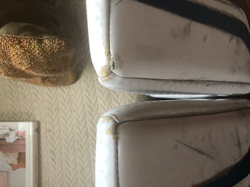 35" 2023 Vaughn SLR3 Pro Carbon Goalie Leg Pads (Used)