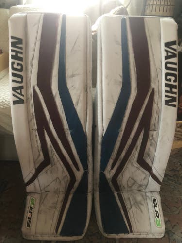 35" 2023 Vaughn SLR3 Pro Carbon Goalie Leg Pads (Used)