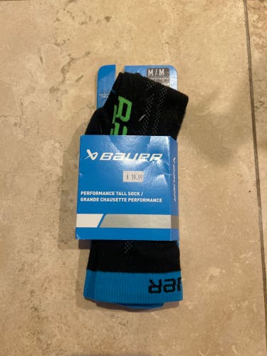 Bauer Performance Tall Medium Socks (New)
