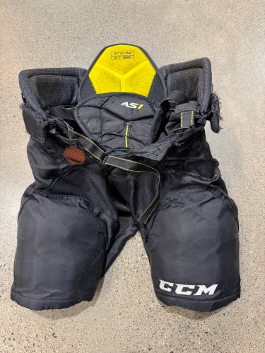 Junior Medium CCM Super Tacks AS1 Hockey Pants (Used)
