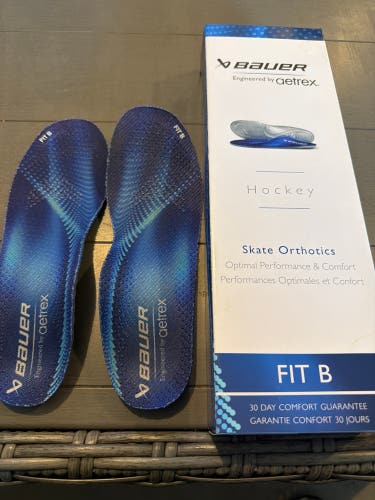 Bauer/Aetrex Size 3-3.5 Fit B insole