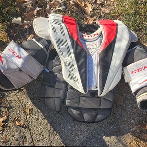 CCM EFlex 5.9 Goalie Chest Protector
