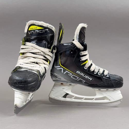 Bauer Vapor 3X Size 2.5 Junior Hockey Skates