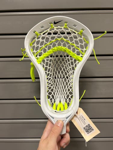Used White Nike Lakota 4 Strung Head | EXCELLENT CONDITION