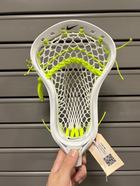 Used White Nike Lakota 4 Strung Head | EXCELLENT CONDITION