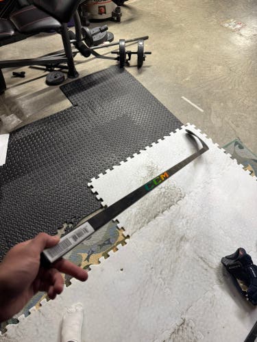 NEW Intermediate CCM XF Ghost Right Handed Hockey Stick P28M 65 Flex