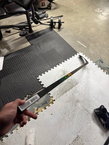 NEW Intermediate CCM XF Ghost Right Handed Hockey Stick P28M 65 Flex