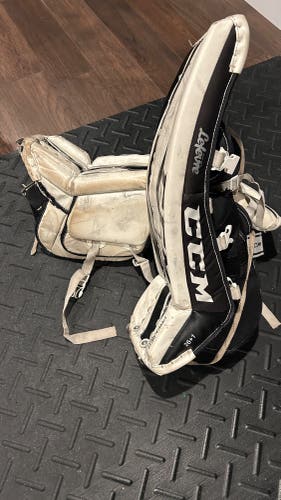 26" CCM Premier R1.5 Goalie Leg Pads (Used)