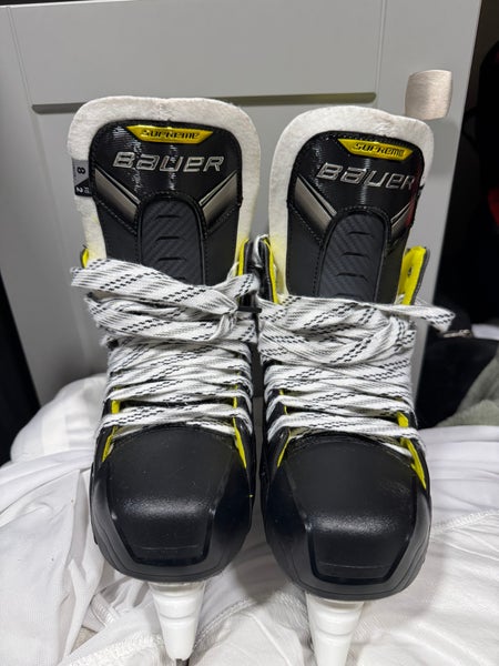 2020 Bauer Supreme 3S Hockey Skates 8 (Used)