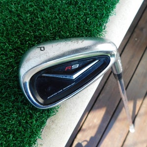 TaylorMade R9 Pitching Wedge w/ KBS TOUR Shaft
