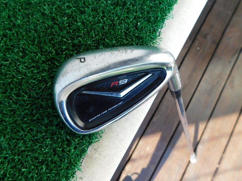 TaylorMade R9 Pitching Wedge w/ KBS TOUR Shaft