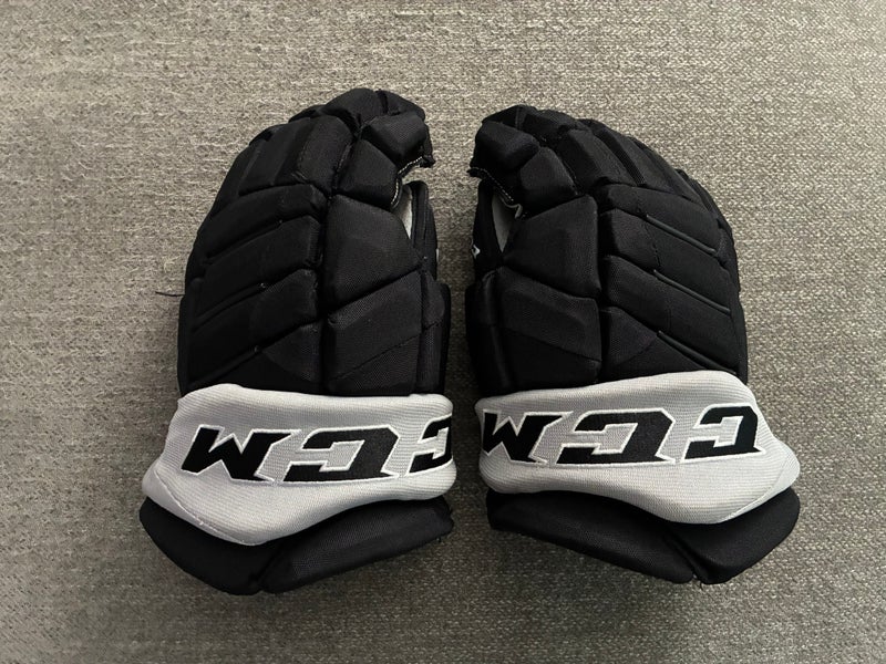 CCM Pro Model Gloves 13" (Used) LA Kings
