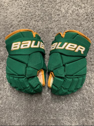 Bauer Vapor 2X Pro Stock Game Used Hockey Gloves 14” Greenway Wild Reverse Retro