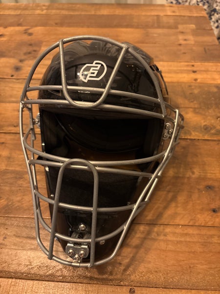 FORCE3 XS3 PRO Catcher's Helmet (Used)