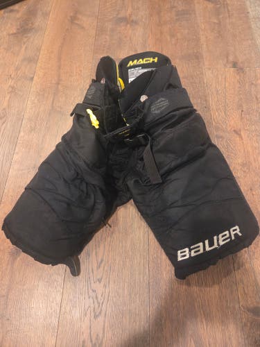 Junior Medium Bauer Supreme Mach Hockey Pants (Used)