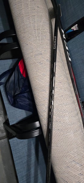 Intermediate Left Hand Hockey Stick P28 55 Flex