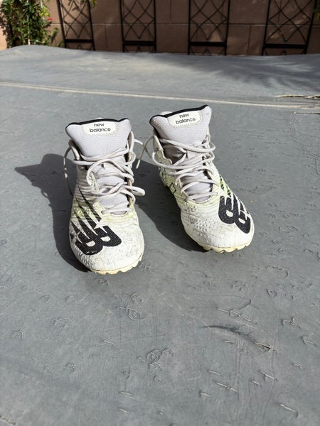 Men's Size M 10.5 (W 11.5) Adult New Balance Rush (Used)