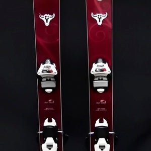BLIZZARD SAMBA SKIS SIZE 159 CM WITH MARKER BINDINGS