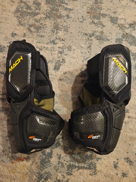 Intermediate Medium Bauer Supreme Mach Elbow Pads (Used)