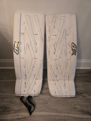 30" Brian's NetZero 3 Goalie Leg Pads (Used)
