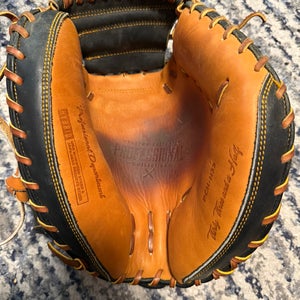 Easton Professional collection Catcher's Baseball Glove 33.5"