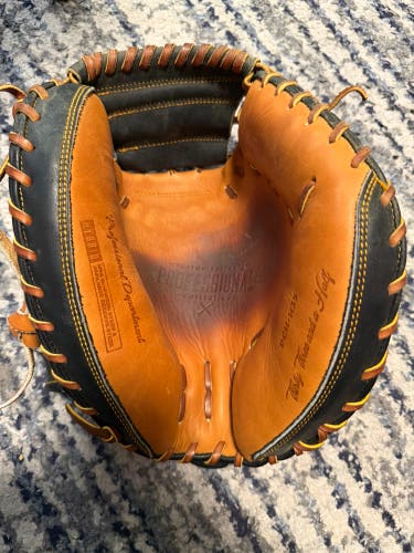 Easton Professional collection Catcher's Baseball Glove 33.5"