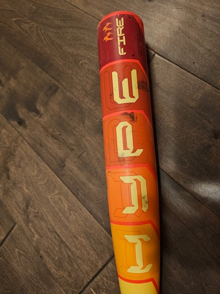 2025 Easton Hype Fire Composite USABat Certified Bat (-8) 22 oz 30" (Used)