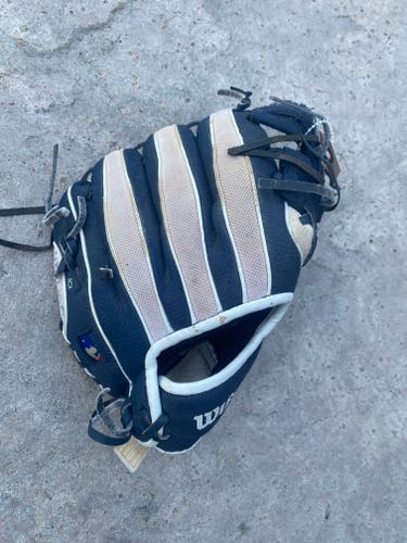 Brown Wilson T-Ball RH Infield Baseball Glove 10" (Used)