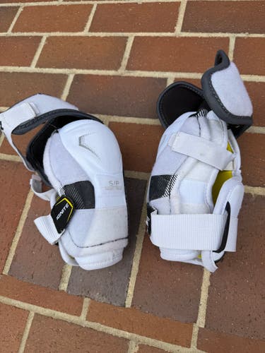 Senior Small Bauer Supreme Ignite Pro Elbow Pads (Used)