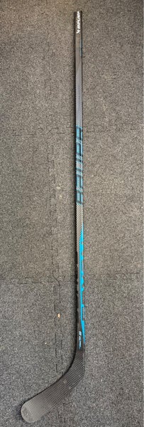 Bauer Nexus E5 Pro Right Handed Hockey Stick P92 Senior