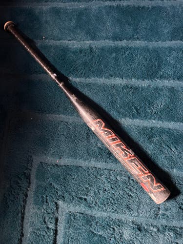2004 Miken Freak Composite Bat 26 oz 34" (Used)
