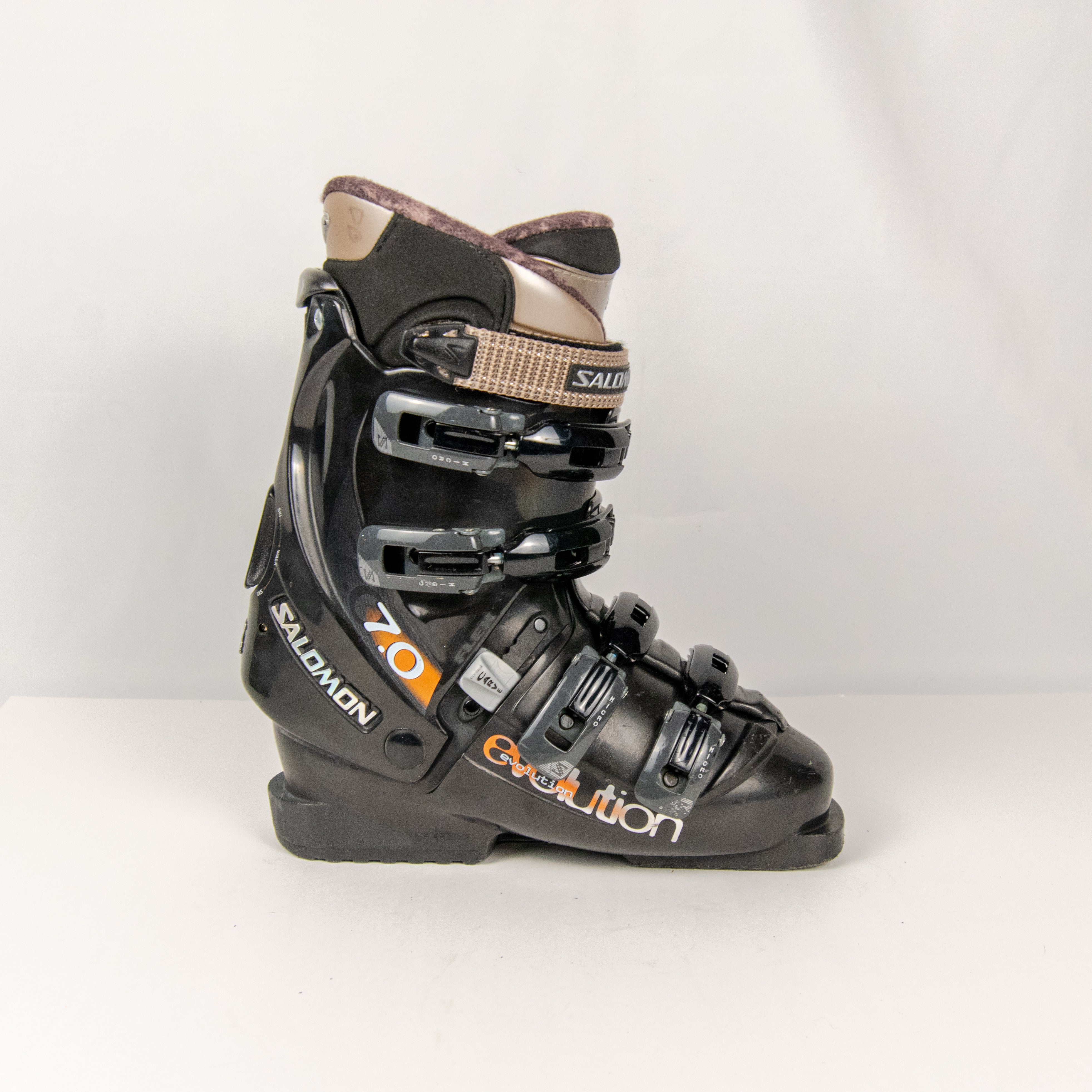 salomon evolution ski boots 7.0 Performa 6.0 2007 evo What Our Gearhead Experts Are Saying Salomon S Lab Shift Alpha