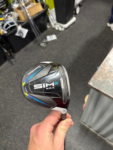 Used Taylormade SIM 2 MAX Mens Fairway Wood RH 3 Wood 11337-S000475160