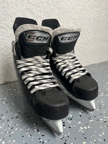 2021 CCM Ribcor 86K Hockey Skates Regular Width Size 6.5 (Used)
