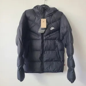 Nike Windrunner Primeloft Storm-Fit Puffer Jacket FB8185-010 Size S Black