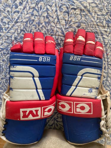 *USED* SENIOR VINTAGE CCM HG8 ICE HOCKEY GLOVES