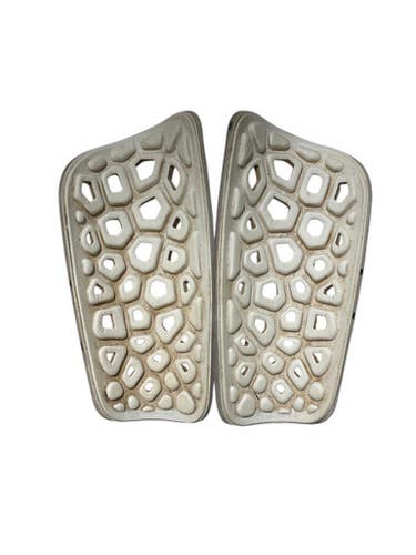 Used Nike Soccer Shin Guards Junior White SM 11847-S000031253