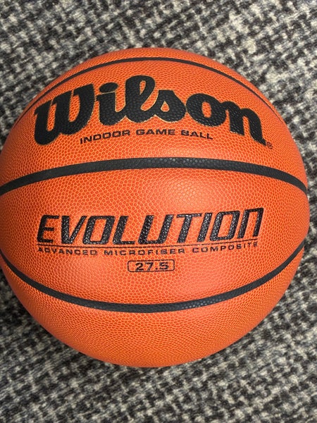 Wilson Evolution Basketball (27.5/Sz.5)