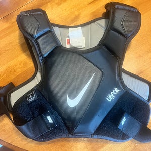 Medium Adult Nike Vapor Shoulder Pads (Used)