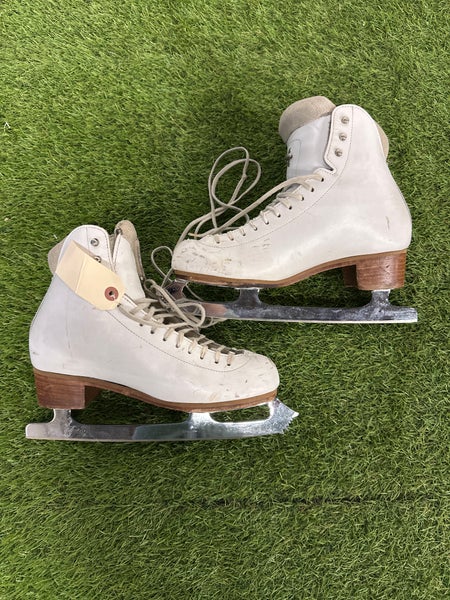 Riedell Flair Figure Skates Adult 10.5 (Used)