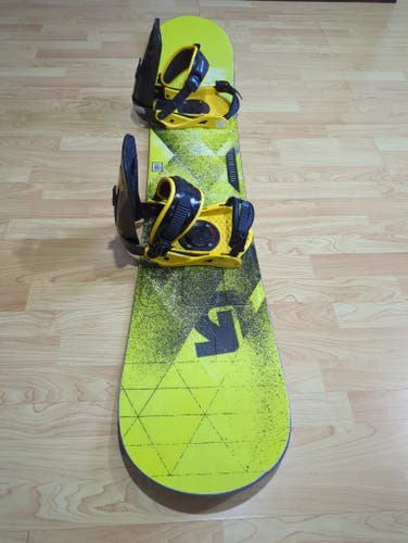 Snowboard Burton LTR 160W with Burton bindings L fit 10.5-15.