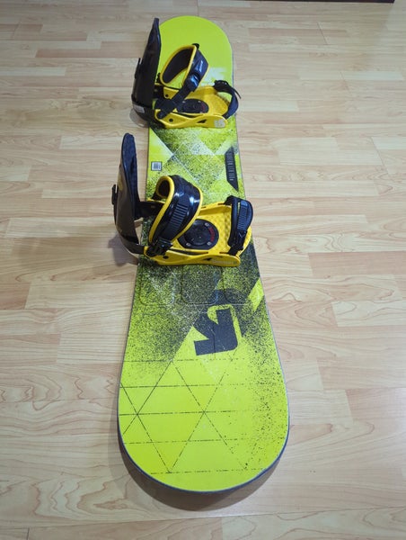 Snowboard Burton LTR 160W with Burton bindings L fit 10.5-15.
