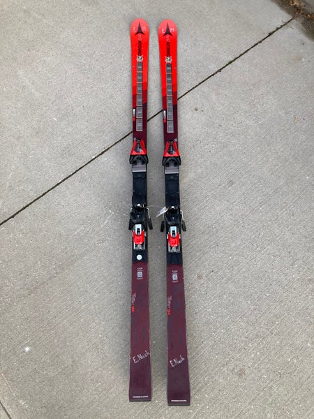 Atomic Redster G9 180cm Racing Skis + Icon RS16 Bindings