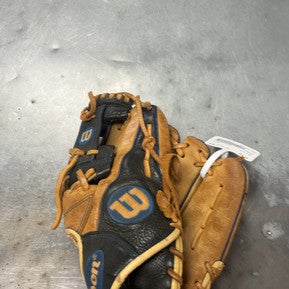 Used Wilson A1000 BB/SB Glove RH Throw Brown 11 3/4" 11793-S000258936