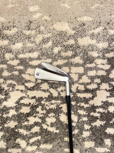 TaylorMade P790 UDI 2 Iron with Project X HZRDUS Smoke Black RDX 6.0 90g Stiff shaft (Used)