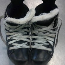 Used Bauer SUPREME Junior Hockey Skate Junior 04 11339-S000196606