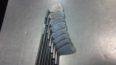 Used Wilson C19 Mens Iron Set RH 4I-GW/AW 11339-S000196665