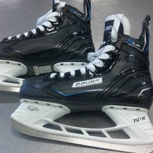Used Bauer XLP Senior Hockey Skate Senior 9 11339-S000196644